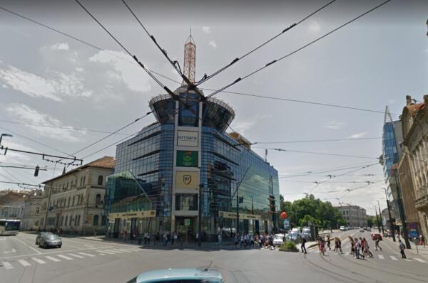 Arăta mai bine Piata Mihai Viteazul fara cladirea BT?  Vezi imagini!