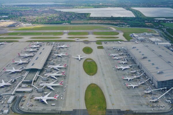 Zbor direct Cluj – Heathrow (Londra), cel mai aglomerat aeroport din Europa