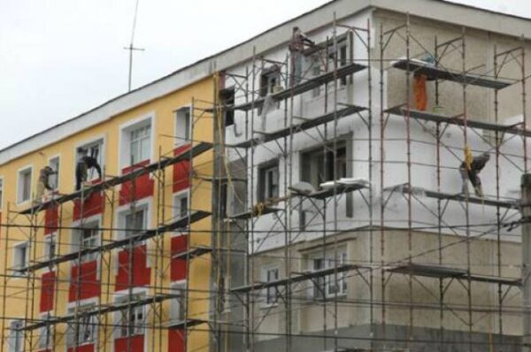 Administratia Clujeana va renova blocuri si cladiri din Cluj-Napoca. Proiecte de 55 milioane de euro.