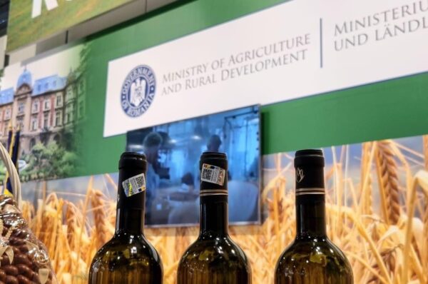 USAMV Cluj prezentă la o prestigioasă expoziție din Berlin cu brandul de vinuri Vinea Apoldia Maior.